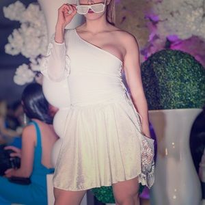 White crushed panne velvet circle skirt